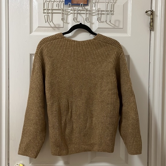 H&M Tan Sweater - Picture 2 of 8